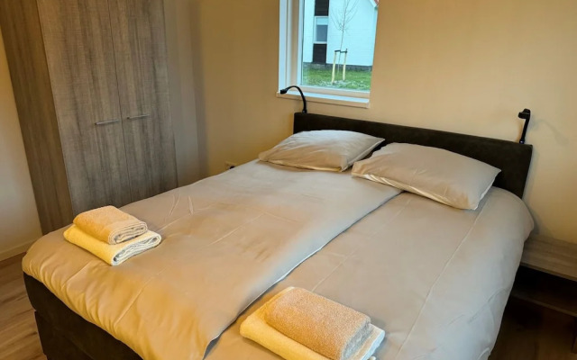 Holiday Home in Scherpenisse With Infrared Sauna
