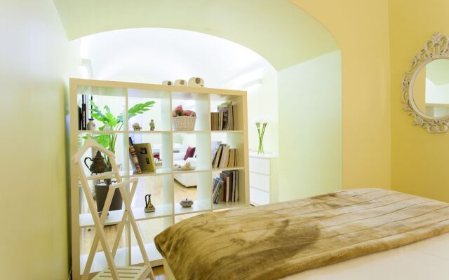 JOIVY Chic studio in Baixa, 5mins to Arco da Rua Augusta