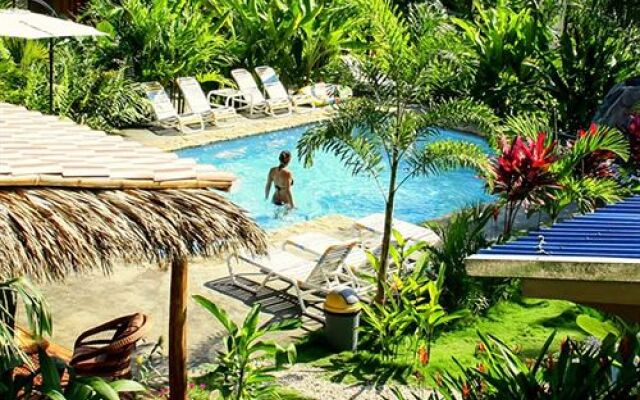 Zula Inn Aparthotel