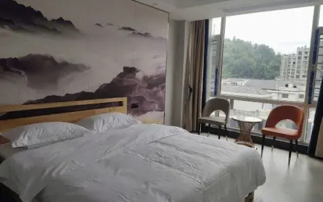 Jishouxizhou Hotel