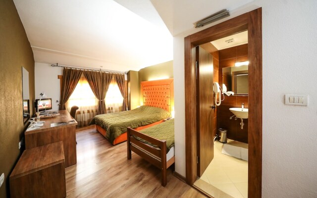 Hotel Çarshia e Jupave