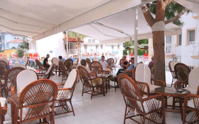 Karbel Beach Hotel