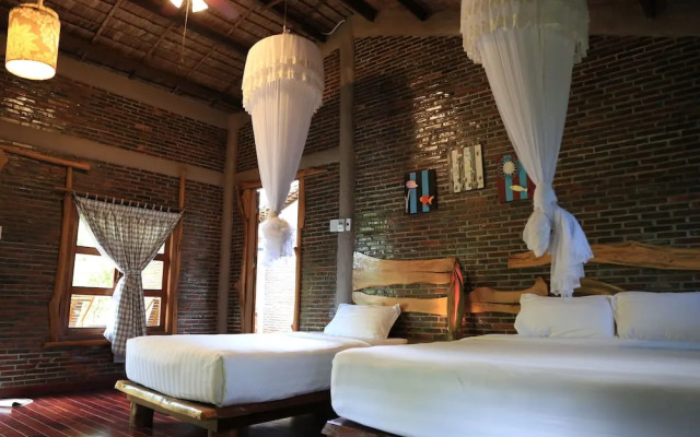 Vamxang Rustic Home