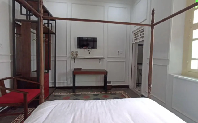 Mruyung Guest House Kota Lama Banyumas RedPartner