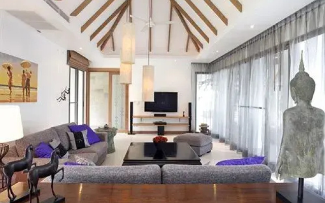 Manathai Villa Sylvia Pattaya