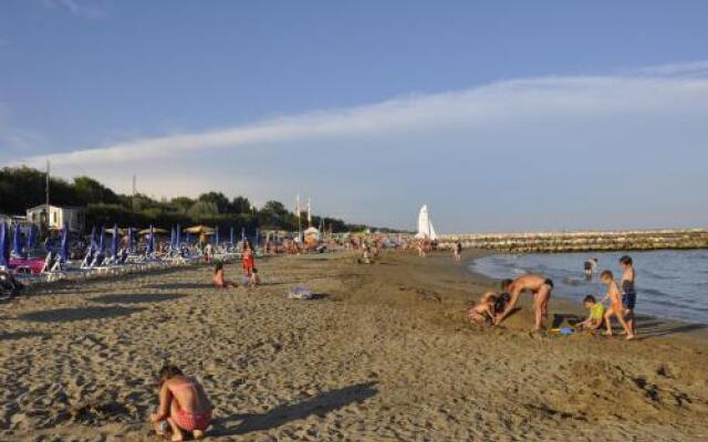 Caravan Adria Holiday