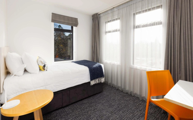 Hotel Give – Guest Rooms – Christchurch