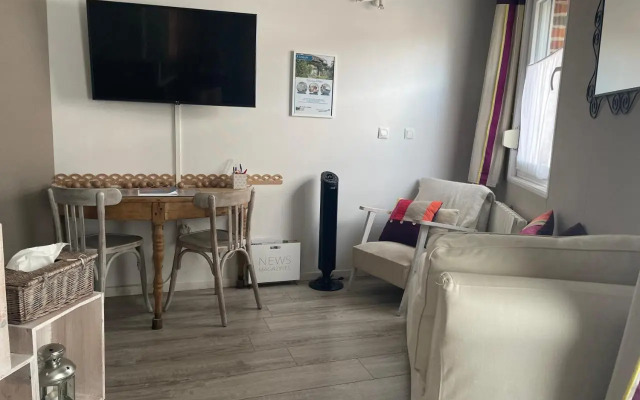 Studio rez-de-chaussée, à Lesquin/Lille aéroport