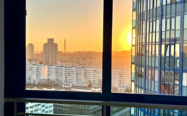 Апартаменты на проспекте Королёва 7