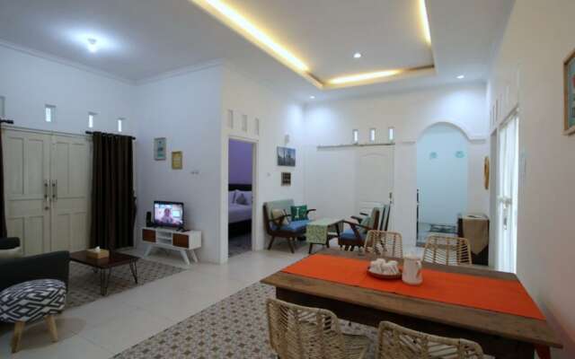 Omah Bugisan By The Grand Java