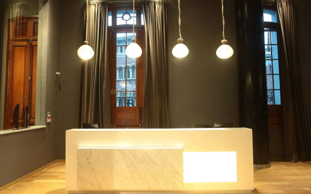 Yrigoyen 111 Hotel