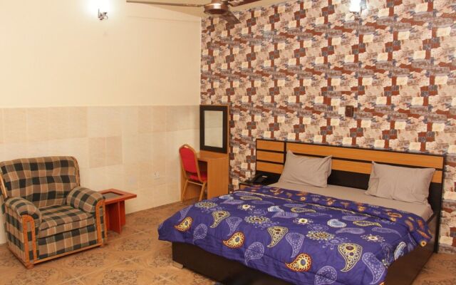 Pedallo Luxury Inn Ltd