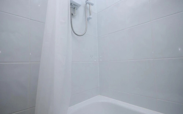 33C Medmerry Park 2 Bedroom Chalet