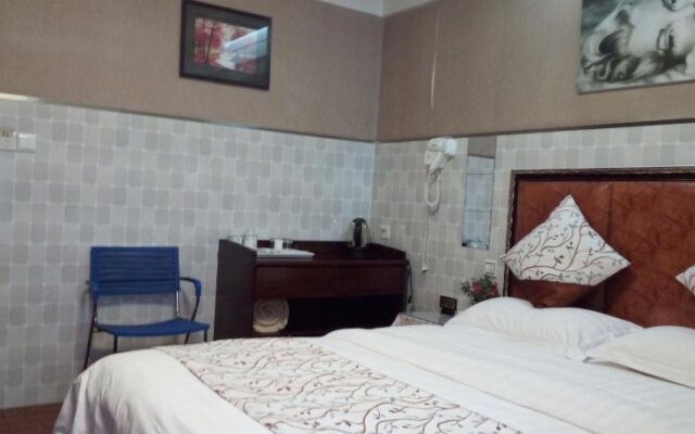 Panzhihua Dongchen Hotel