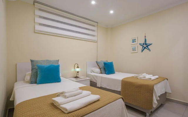 Orka World F1 Apartment