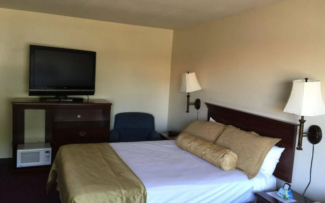 Portside Inn & Suites