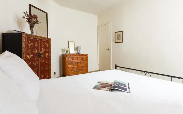 3BR Flat Close To Hyde Park