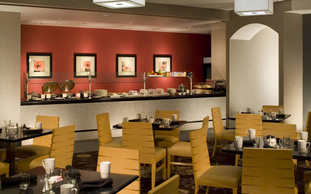 DoubleTree by Hilton Pittsburgh Monroeville Convention Center