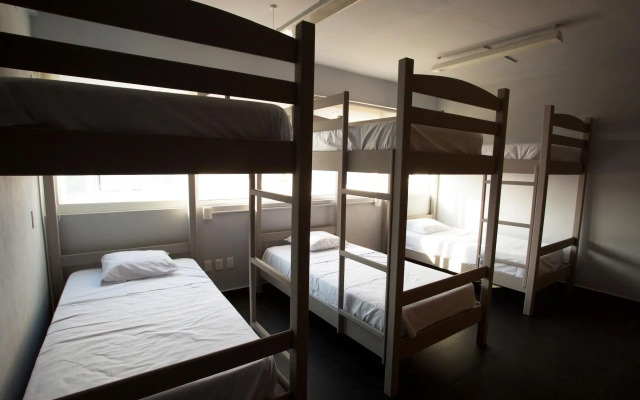 Hostel Auikyani