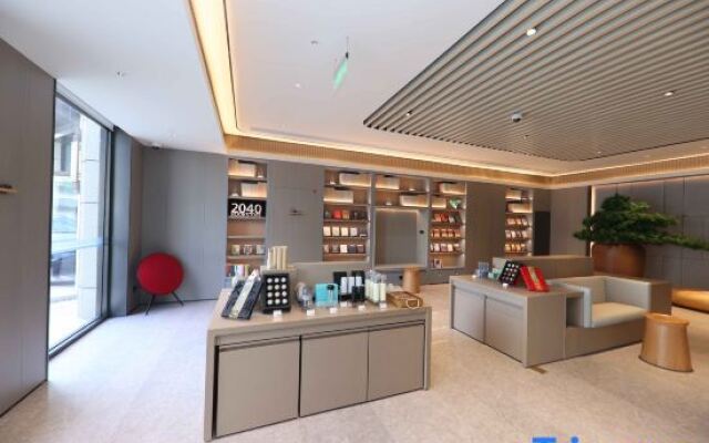 JI Hotel (Shanghai Dishui Lake Subway Station)