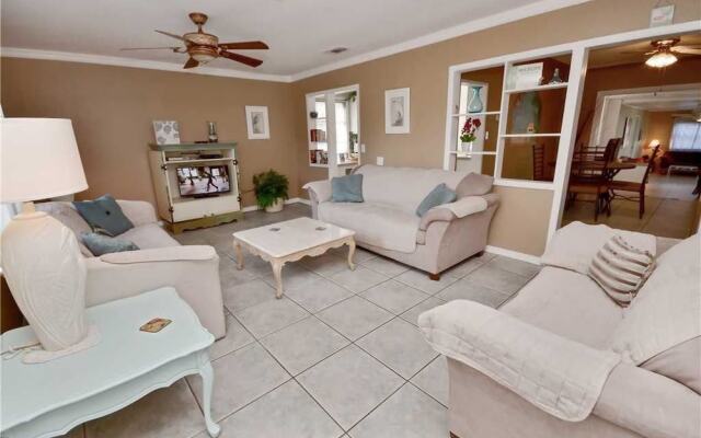 Gulfport Getaway - Two Bedroom Home