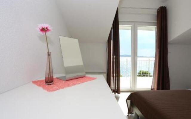 Apartments Dado Trogir