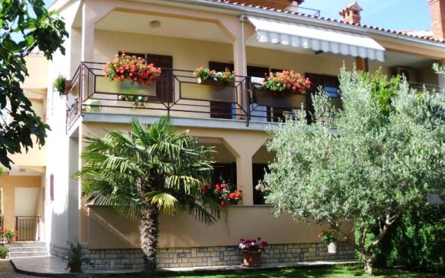 Apartments Ritoša
