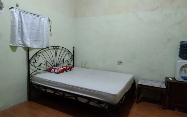 OYO 94157 38 Residence