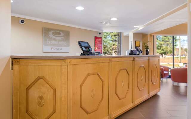 Econo Lodge