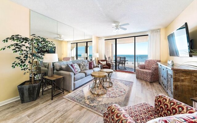 WhiteCaps 405 by RedAwning