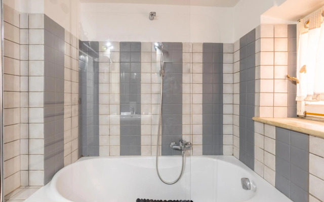 FONTANA DI TREVI - 5 STELLE Proietti Apartament