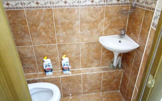 250 Rozybakieva Street