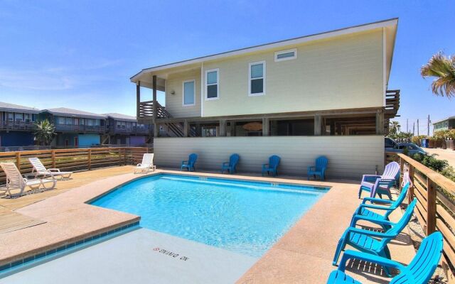 Jellyfish Home 39 by RedAwning