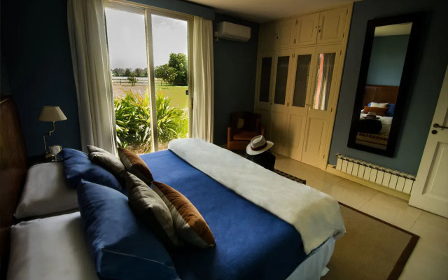 La Aguada Casa de Polo by DON