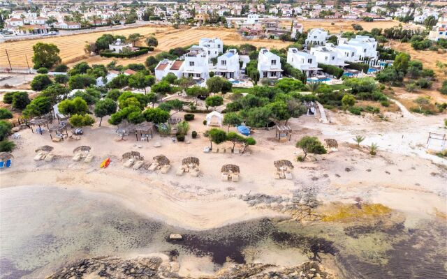 Thalassines Beach Villas