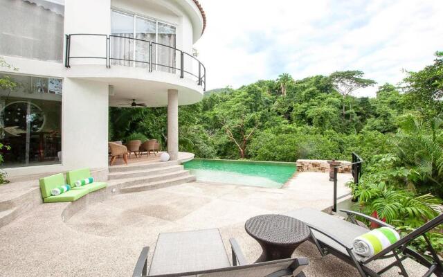 Pool House at Casa La Japiahua