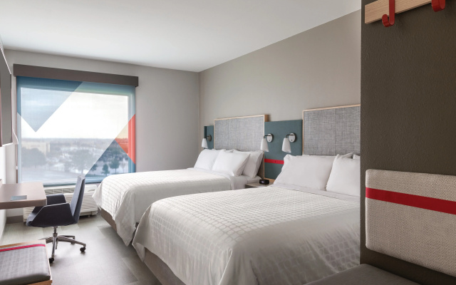 avid hotel Hays by IHG