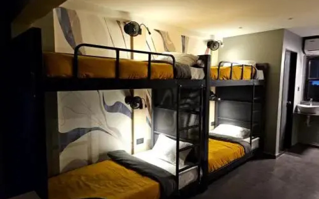 Hotel Eram Shiraz