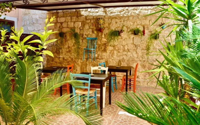 Sikania Suite