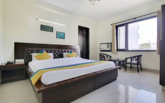 Treebo Trip Heritage Regency