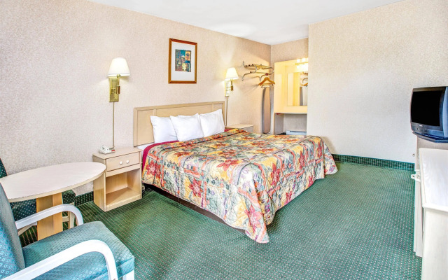 Days Inn by Wyndham Arlington/Washington DC