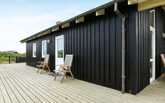 10 Person Holiday Home in Lokken-by Traum