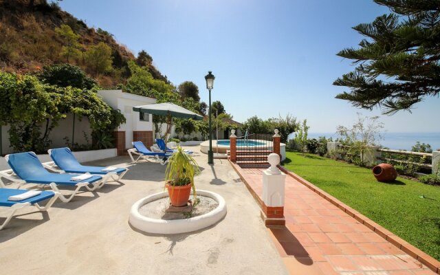 Villa Hermoso