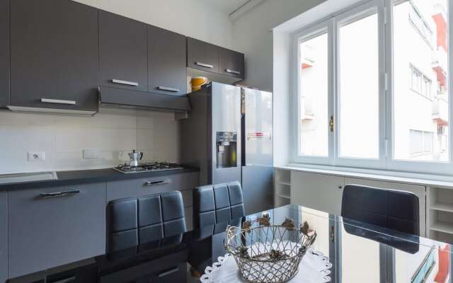 Rsh Vatican Bright Two Bedroom Apartment