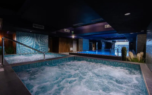 Bliss Palace Hotel & Spa