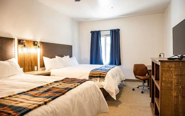 Grand Cloudcroft Hotel