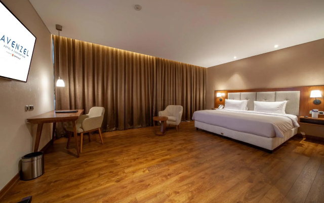 Avenzel Hotel & Convention Cibubur