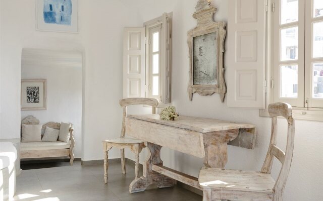 Oia Mare Villas