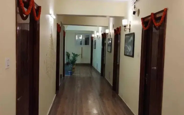 Himalayan Haveli Fooding and Lodging