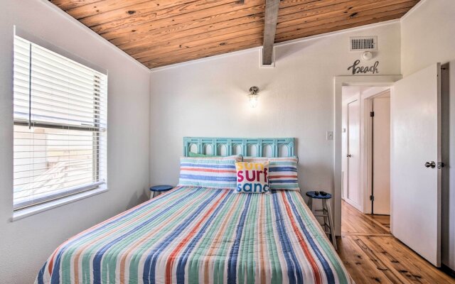 Gulf Coast Views: Stilted Retreat in Galveston!